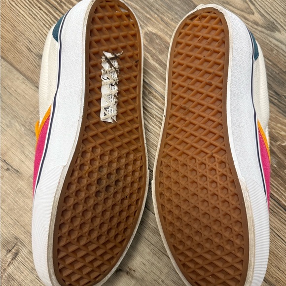Vans Platform Sneakers - Picture 4 of 7